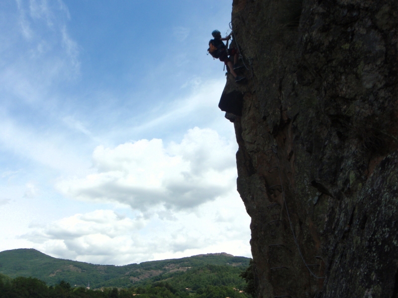 Village Camps International Summer Camp Ard&egrave;che, France 2019-07-26 https://www.villagecamps.com/journals_admin/images/78-34-Q ascends.jpg